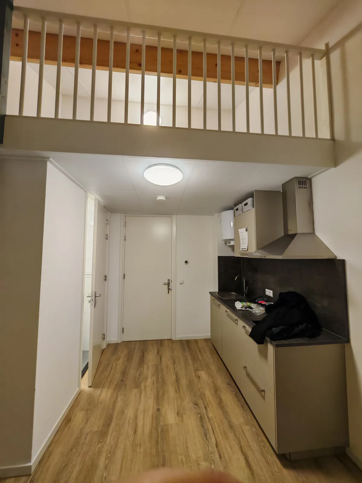 Photo: room in Malden (5)