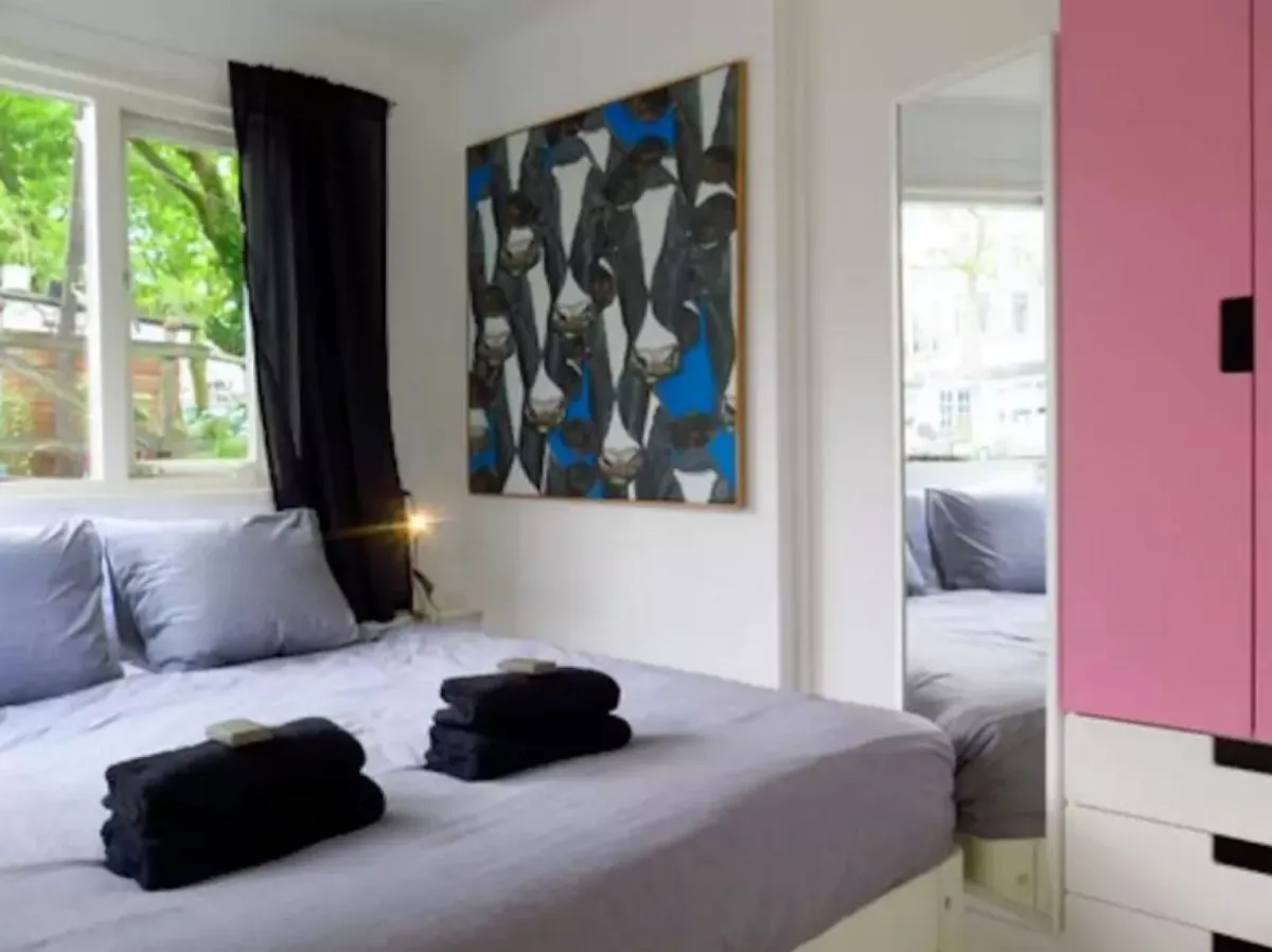 Photo: room in Amsterdam (6)
