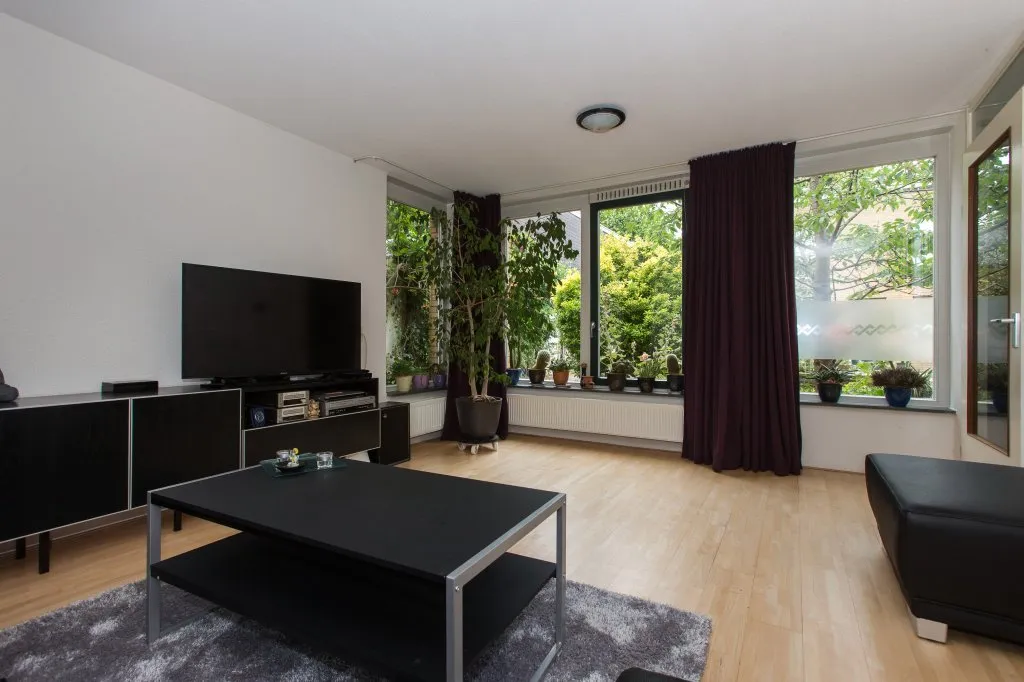 Photo: family home in Den Haag (3)