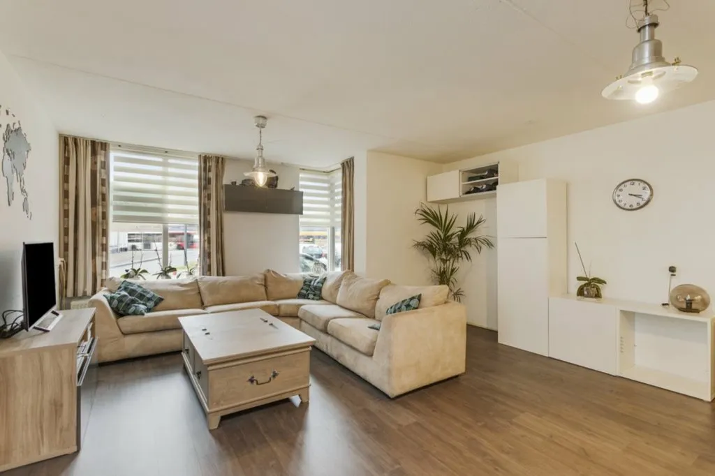 Photo: family home in Bergen op (7)