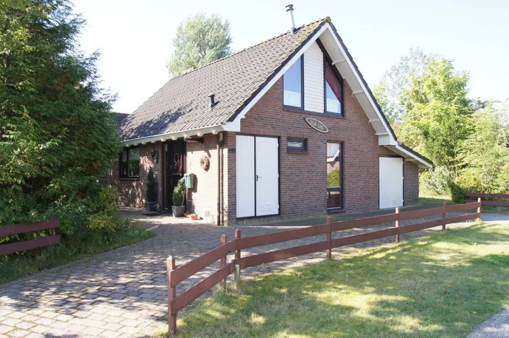 Foto van een eengezinswoning in Leeuwarden (1)