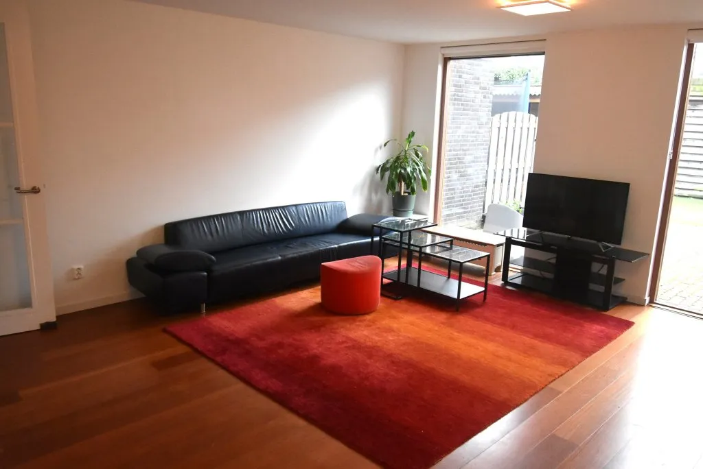 Photo: family home in Den Haag (3)