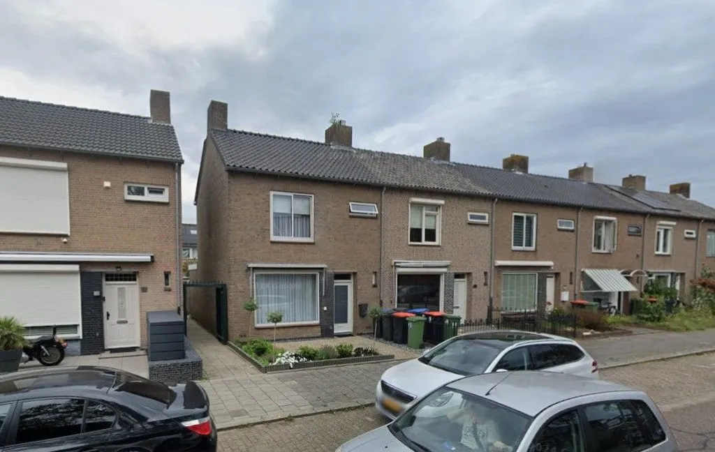 Foto van een eengezinswoning in 's-Hertogenbosch (1)