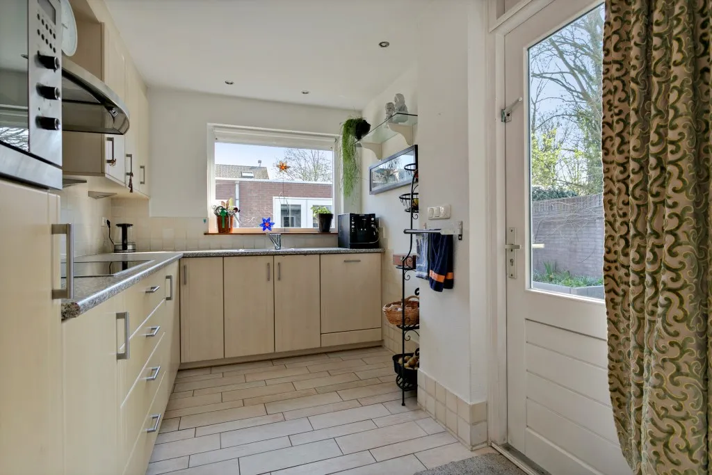 Photo: family home in Eindhoven (10)
