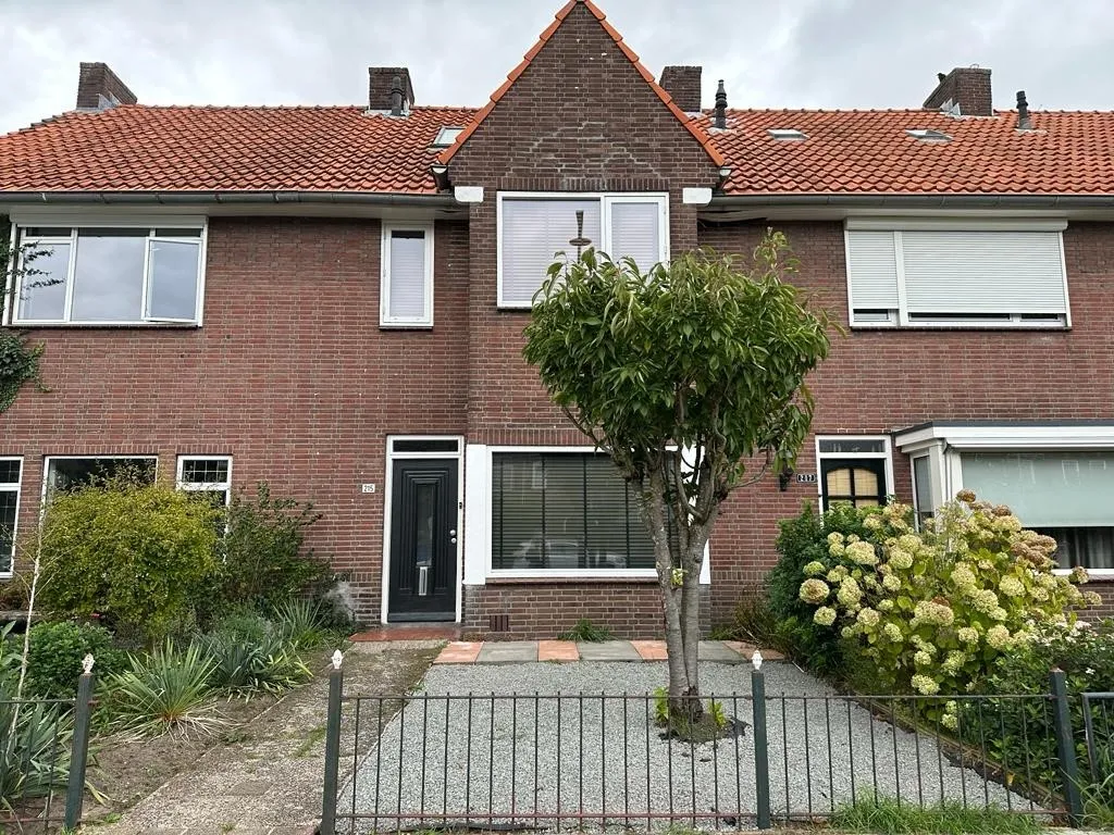 Photo: family home in Eindhoven (1)