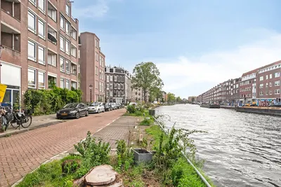 Foto van een eengezinswoning in Amsterdam