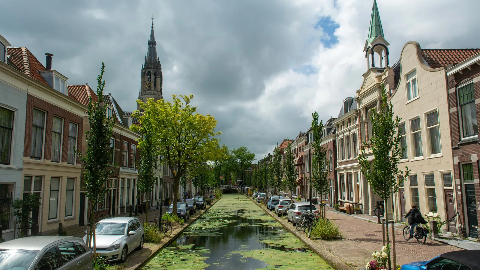 Rental homes in Delft: a view of Delft
